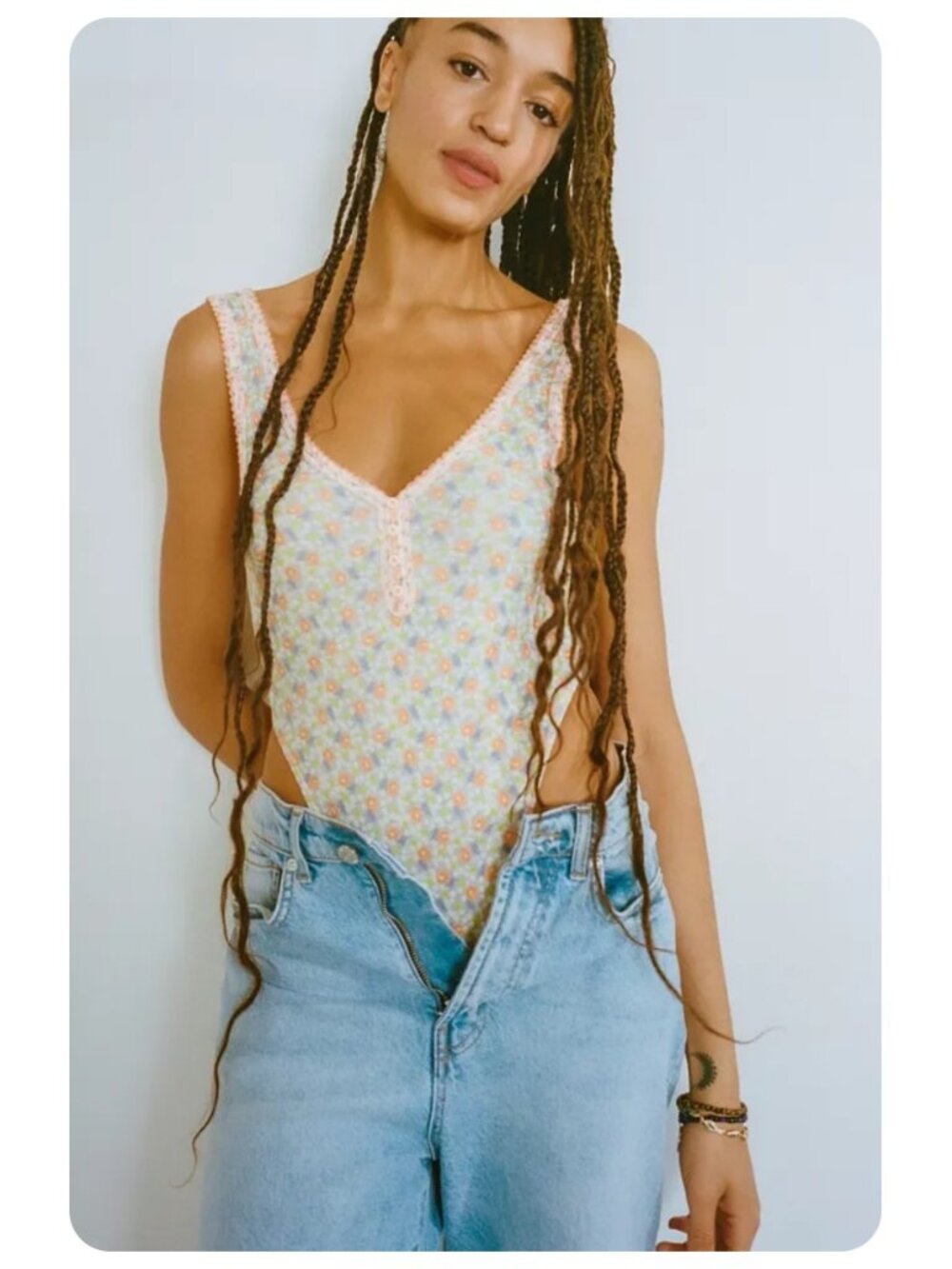 Urban Outfitters Out From Under Crawford V-Neck Floral Thong Bodysuit sz S